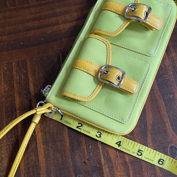 Coach Green Tan Zip Genuine Leather Wallet Wristlet Mini Purse with Coach Tag - Picture 10 of 10